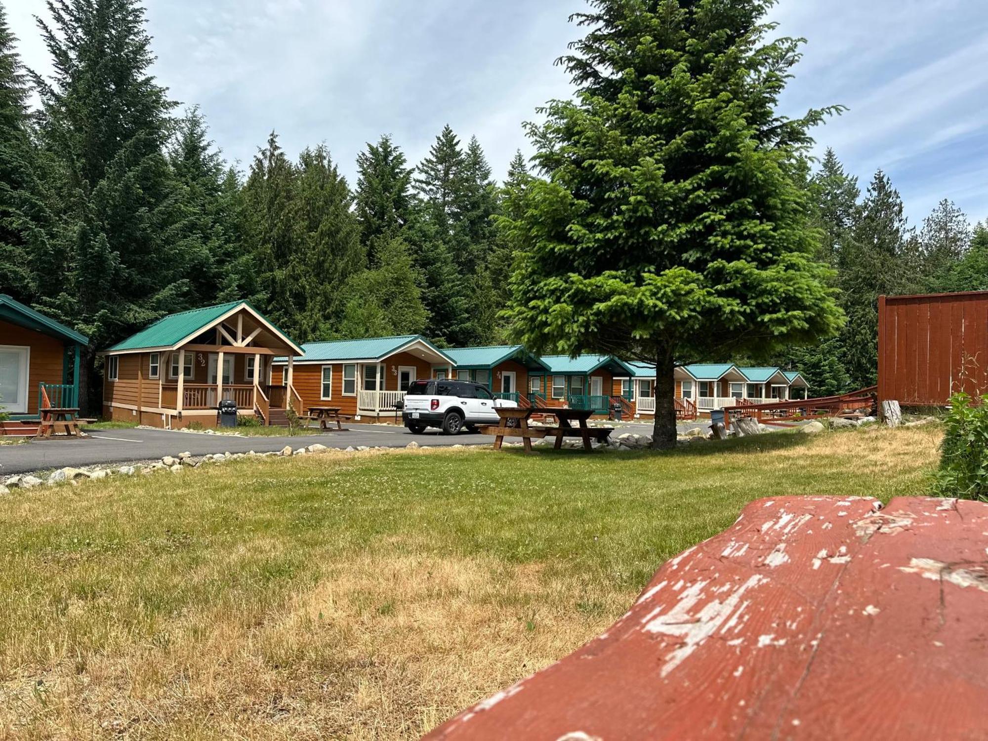 & * Packwood